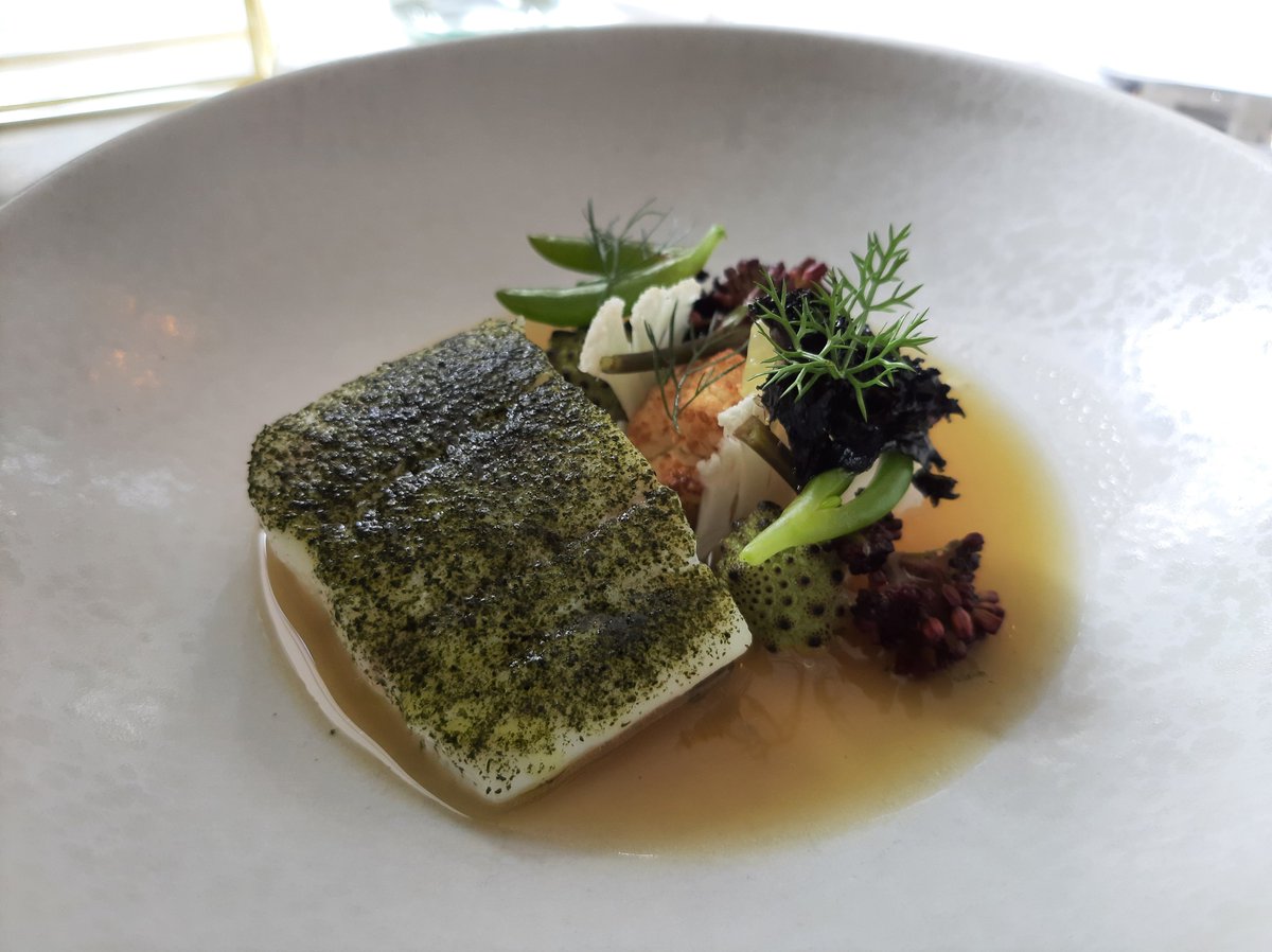 MichelinGuideUK's tweet photo. A masterclass in texture, detail and purity by @samcarter_22 @Restaurant22Cam #Cambridge 
https://t.co/EBX9jT3dPB https://t.co/kc5vRxUgvP