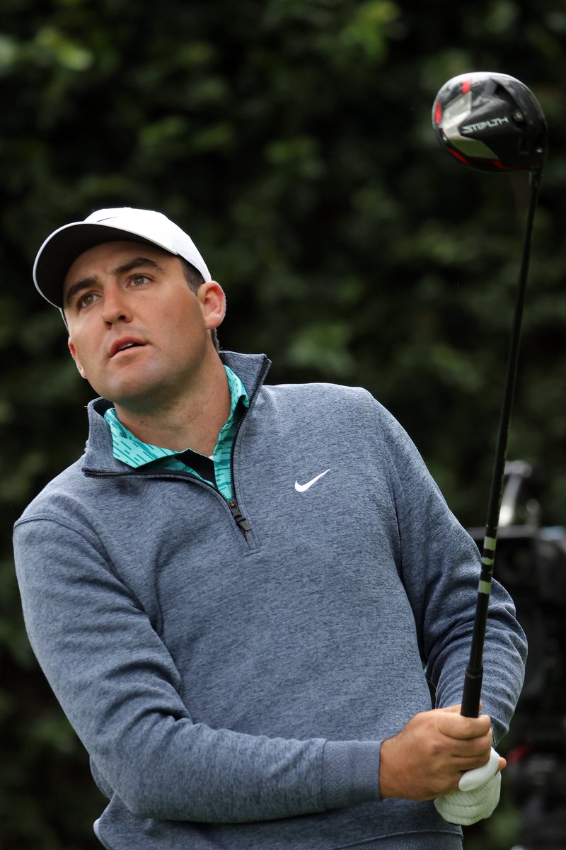 PGATour's tweet photo. Third consecutive year that a player has entered the final round of #theMasters leading by 3 or more.

2022: Scottie Scheffler3⃣
2021: Hideki Matsuyama4⃣
2020: Dustin Johnson4⃣ https://t.co/CdmQ55Q1kO