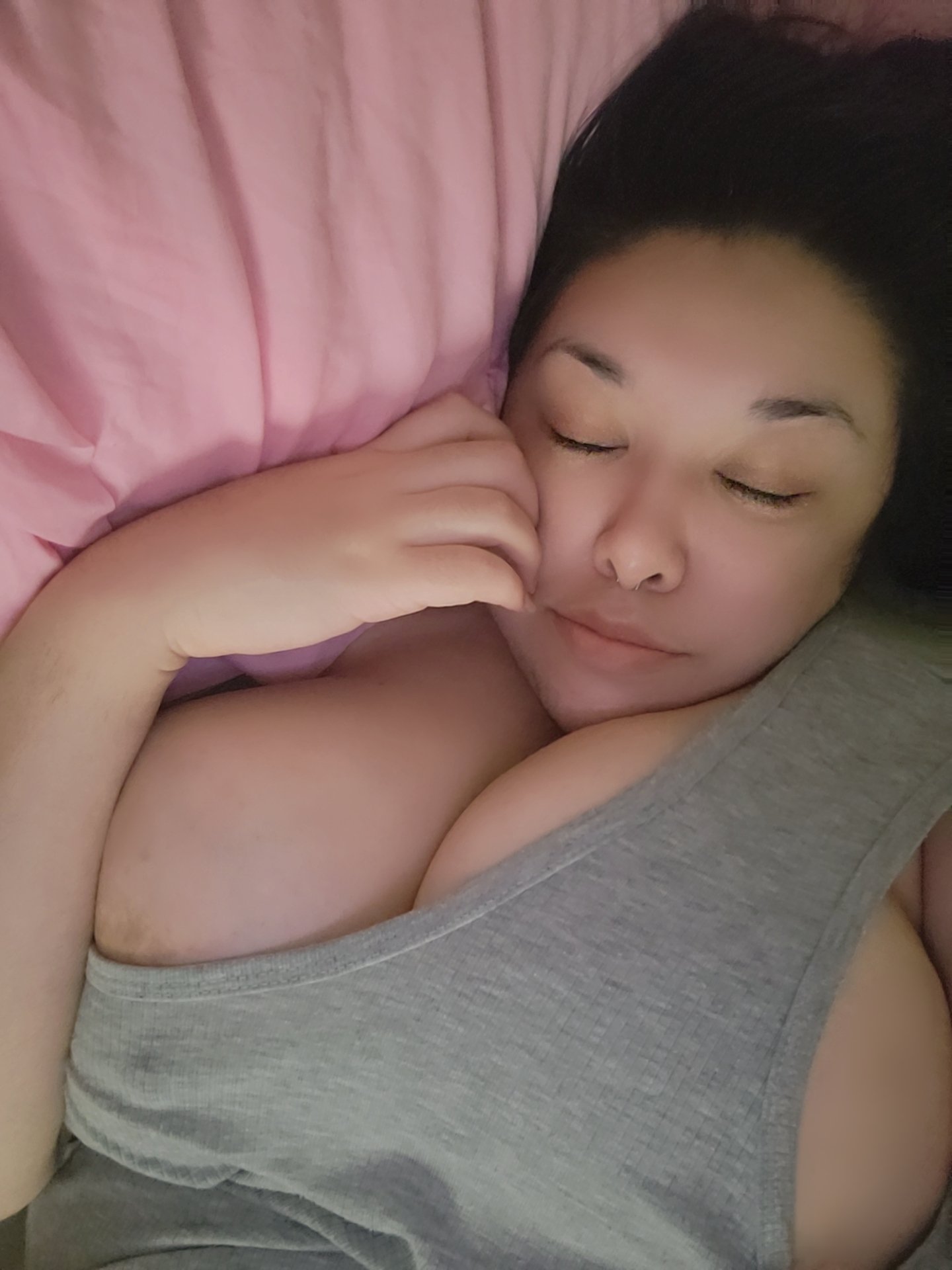 sleeping tits  / X