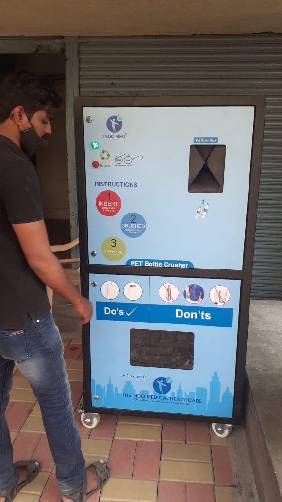 anilroy2000's tweet photo. PET bottle crusher installed at Chinchwad school...PCMC.
First such crusher installed. 15 more to go. Leading the way to a cleaner city.#SwachhSurvekshan2022pcmc #swachhsurvekshan2022maharashtra #SwachhSurvekshan2022 @pcmcindiagovin @rajeshpatilias @G_neshDeshpande @RamdasTambe99 https://t.co/2ALxVsYX2S