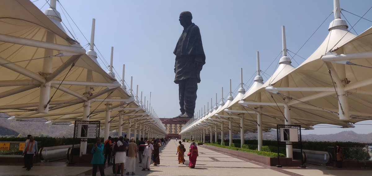 ludduvlogs's tweet photo. Long waiting to visit this world tallest statue is over. Finally visited Statue Of Unity. 
It's is just incredible. 
Wait for my YouTube video to reach at Statue Of Unity in 2022 with all the details. 
#ludduvlogs #luffians #ludduofficial #youtuber #puneyoutuber #punevlogger https://t.co/qFKFjybtfT