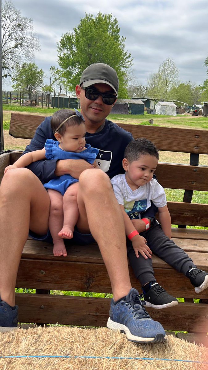 kberrios_07's tweet photo. No hay nada comparable como el tiempo en familia!!! Ver que mis niños disfruten me llena el alma 🥰😍 https://t.co/ufEXDJmGUM