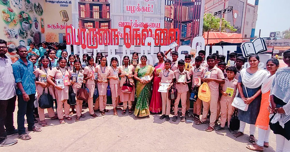 TQIFamily's tweet photo. Our volunteers took the students of Govt aided school Cheranmahadevi to #NellaiBookFair.The students thoroughly enjoyed visiting book stalls and purchased the book choosen by them to set up mini school library. Planning to conduct regular reading sessions #creatingforindia https://t.co/P6xShloZz3