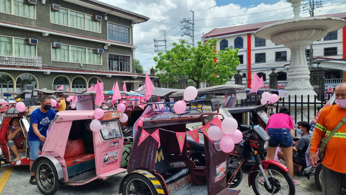 arlyntan's tweet photo. @wawam We created SanJuan As One for Leni KikoWin group as a Co- organizer... The grp designed the trikes, and joined the H2H. Recruited &amp; Volunteered... Credit goes to prime movers. Doctors Communities. https://t.co/g6jMApMfTC