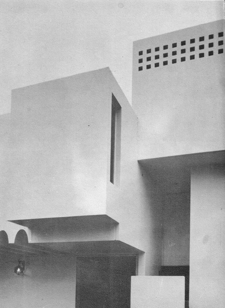areasvellas's tweet photo. Casa en los Jardines de Pedregal #Pedregal, Fuego 108, Jardines del Pedregal, Álvaro Obregón, Ciudad de México...1965
José María #Buendía & Guillermo #Tamborrel...
#architecture #arquitectura https://t.co/ntBUkdCMHQ