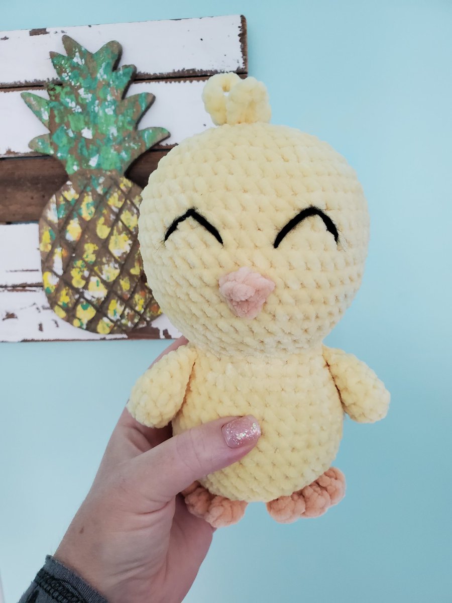 ALilLoopy's tweet photo. Lil' Chickie is out with my testers!  Release scheduled for the end of the week!

#crochet #crochetpattern #crochetlove #eastergifts #easter2022 #amigurumi https://t.co/n3HN1N66Zr
