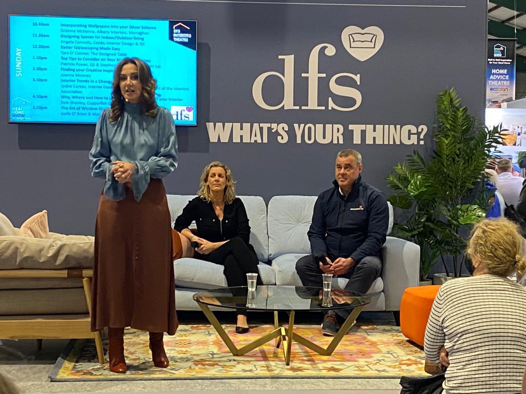 Permanent TSB’s Stephen Hudson sits with @lorrainekeane and Patricia Power for a Buyers Chat at the DFS Interiors Theatre today at the @permanenttsb Ideal Home Show. Join us for the final day #PTSBIdealHomes