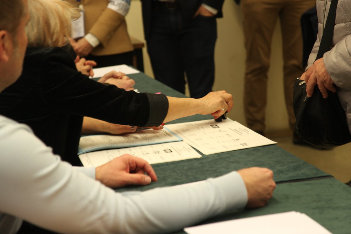 osce_odihr's tweet photo. With voting well underway in #Hungary’s parliamentary elections, ODIHR has more than 200 observers out in Budapest and across the country #hungaryelections https://t.co/gaza8udk1S