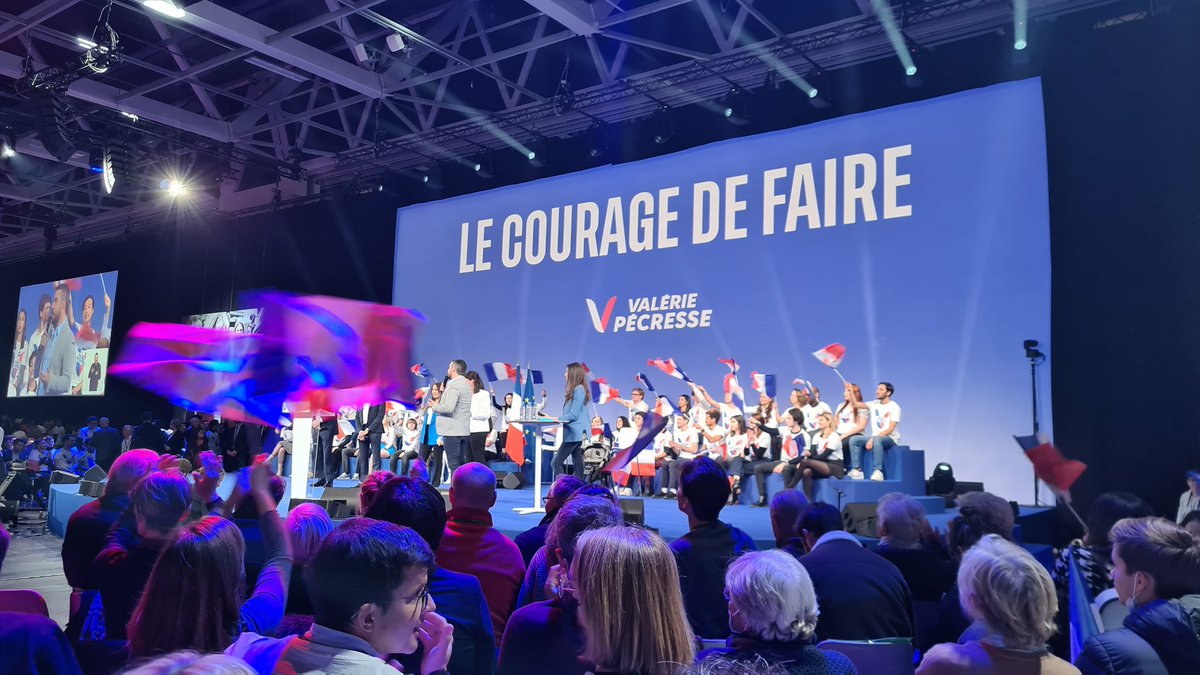 Début du meeting de @vpecresse ! Le 10 avril, je vote Valérie ! 🚀🇨🇵🇪🇺#ValériePresidente @avecValerie