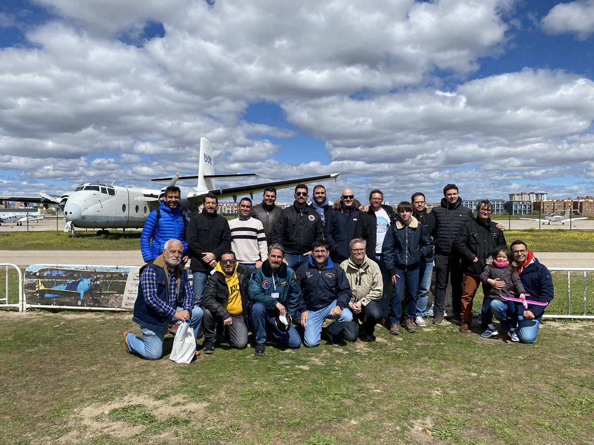 Celebrando el XVII aniversario del <a href="/Escuadron69_/">Escuadron69</a> en la Fundación Infante de Orleans. Larga vida al 69!!! 🍻🍻🥰