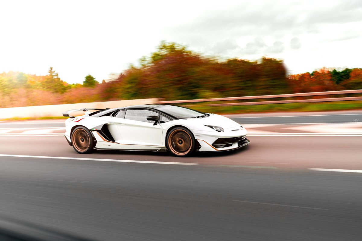 Rollers are elite 🤌🏽
#lamborghini #aventadorsvj