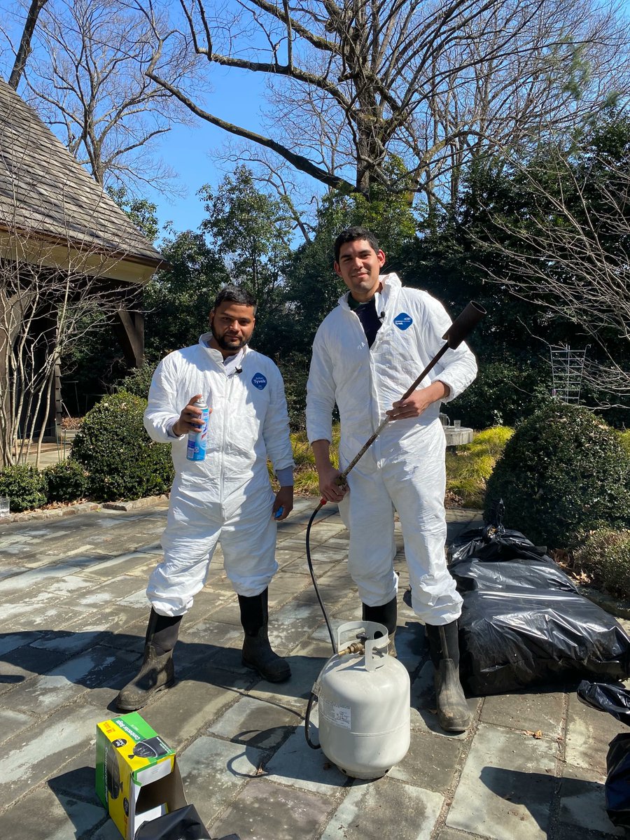 Boxwood Blight Busters! If you are in the horticultural world or have boxwoods featured in your home landscaping, you need to be on the lookout for #BoxwoodBlight. Learn more by visiting dixon.org/blog and checking out our latest videos in English and Spanish.