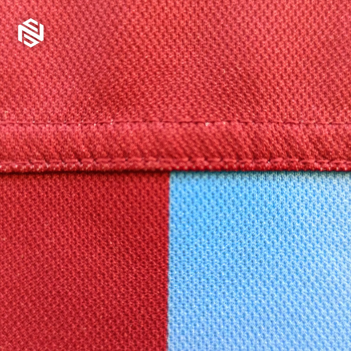 TRABZONSPOR FC 2018-2019 HOME MACRON

Daha fazla fotoğraf görmek için;
To view more photos;
instagram.com/p/Cb4d1RxKzNc/

#fscbyns #Trabzonspor #footballshirtcollector #jerseycollection #vintagefootballshirts #shirtcollection #footballshirtcollection #footballshirt