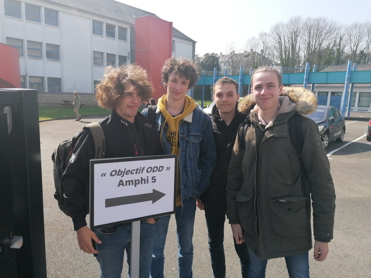 A fond dans le développement durable, le Lycée Les Rimains participe aux animations de la DAREIC en Bretagne <a href="/YannickHernand2/">🇵🇫🇨🇵🇪🇺🏝️🌎✨Yannick Hernandez</a> - Cette année au sujet de l'ODD6 - Eau Propre et Assainissement. Dernièrement à Saint Brieuc pour le deuxième temps-fort.