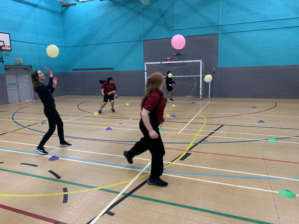 JubileePE's tweet photo. What a fantastic term of netball! We’ve had great fun and made so much progress at netball club and on the court at our tournaments this term! Well done to all the netball teams! @jubileehigh #teamwork https://t.co/qg55Wyp9We