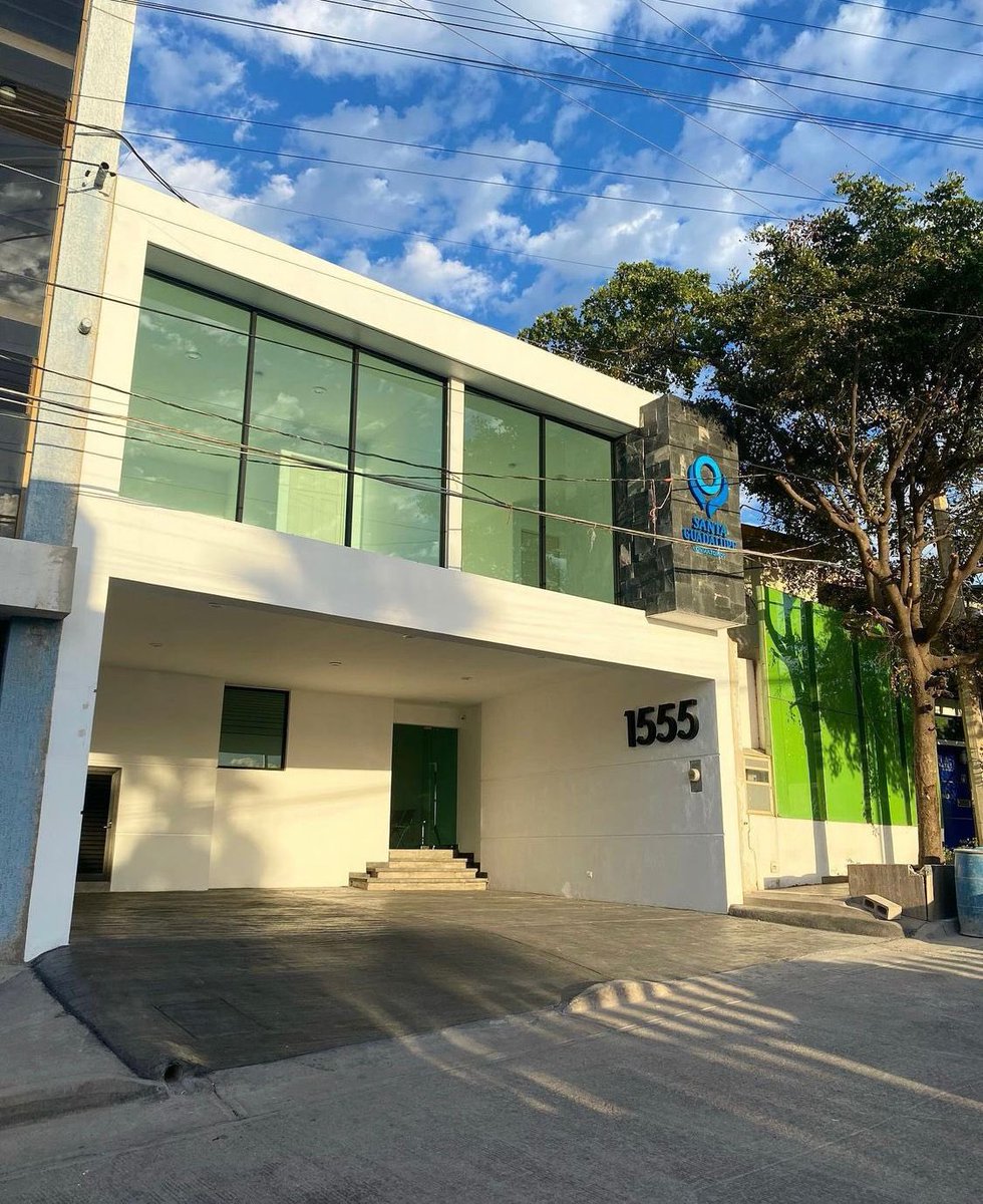 ElRochaMayor's tweet photo. Hoy, después de un año de esfuerzo y trabajo se logró abrir mi propio centro de consultorios, Santa Guadalupe 👨🏻‍⚕️ https://t.co/lY3Tg4ROBp