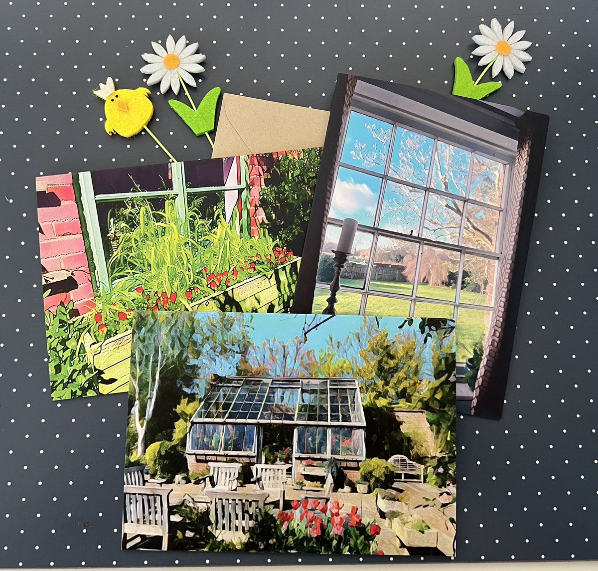 iSpyphotographs's tweet photo. Good #SundayMorning #iSpies and #UKGiftHour #UKGiftAM  
Working on the Spring ‘Collection’ 😹 📸 Very Limited Edition greetings cards. Not in shop yet so DM if you’d like one …#CountryWindow #supportsmallbusiness #shopindie #MHHSBD #SmartSocial 😻🐈‍⬛ https://t.co/cnBUOzFKIp