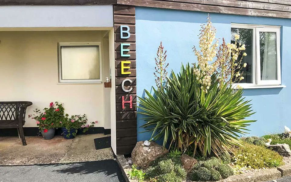 Handiscovercom's tweet photo. Accessible Property in Devon, United Kingdom ๐ฌ๐ง
It has a wheel-in shower room, wide doors and level access. The twin bedroom is fully wheelchair accessibleโฟ๏ธ
Availability from 4-17 & 22-29 April. Book your holiday now ๐ https://t.co/RJALKkhqhV
#handiscover #accessibility https://t.co/bU5WPIySxh