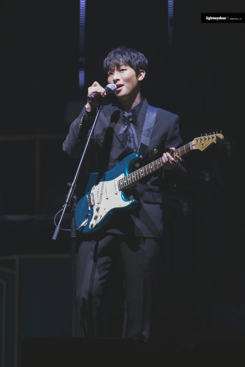 lightmydear_pic's tweet photo. 220402
#미라클라스 RE:BOOT 서울 앵콜 #박강현 https://t.co/0ORvi07htt