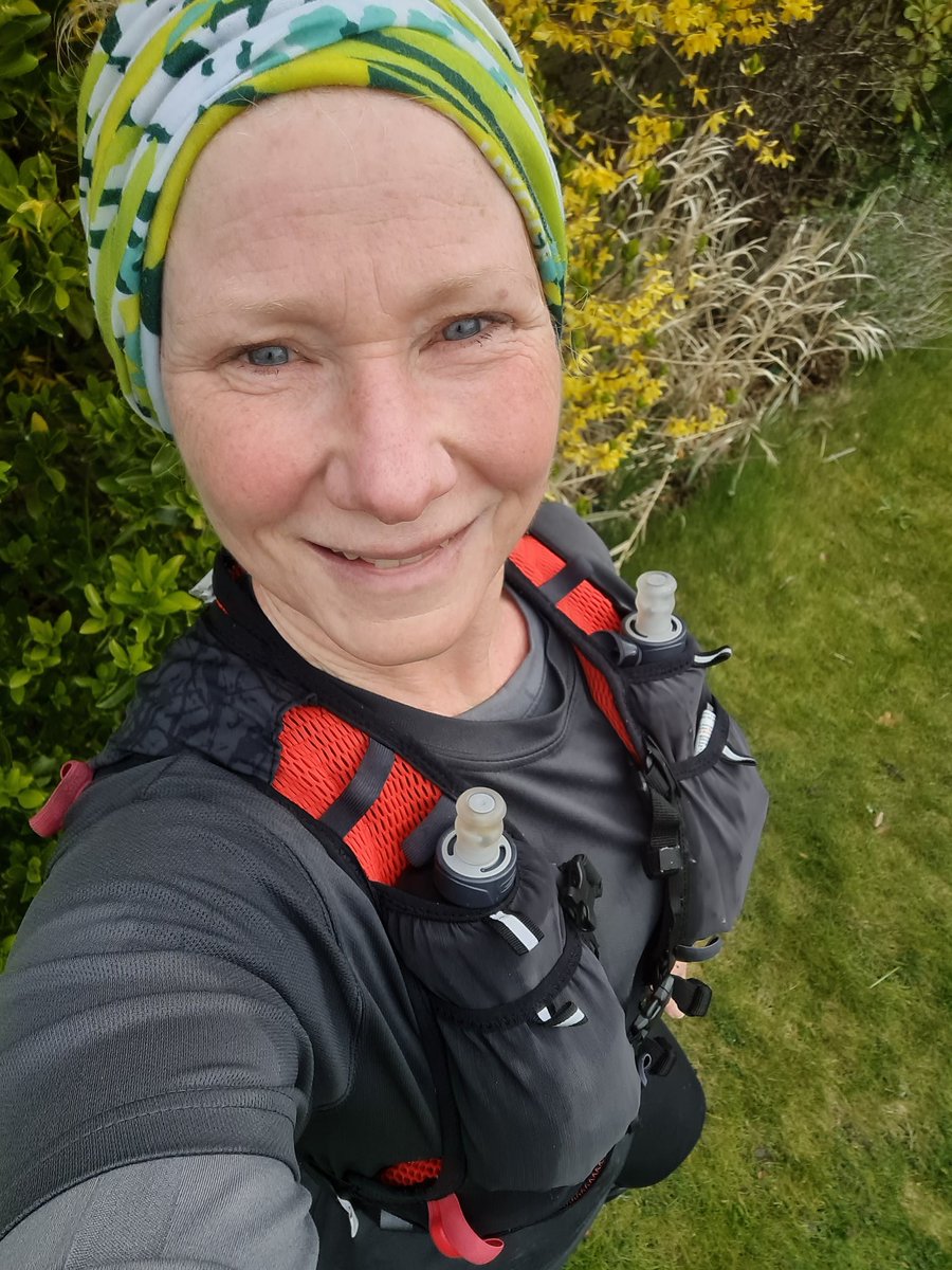 15 mile run. Bit nippy and had to persuade myself I could to do it until I got to mile 7 for some reason was feeling doubtful, then got in the groove😅 Have a fabulous Sunday😊