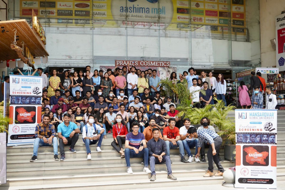 MansarovarGlob1's tweet photo. Mansarovar Global University today organised a Special Screening of “The Kashmir Files” for the students of @NLIU_official at Cinepolis, Aashima Mall, Bhopal today.
@vivekagnihotri @AnupamPKher @JansamparkMP 

#TheKashmirFiles #Kashmir #RightToJustice #SpecialScreening #NLIU https://t.co/mM7gTnwShK