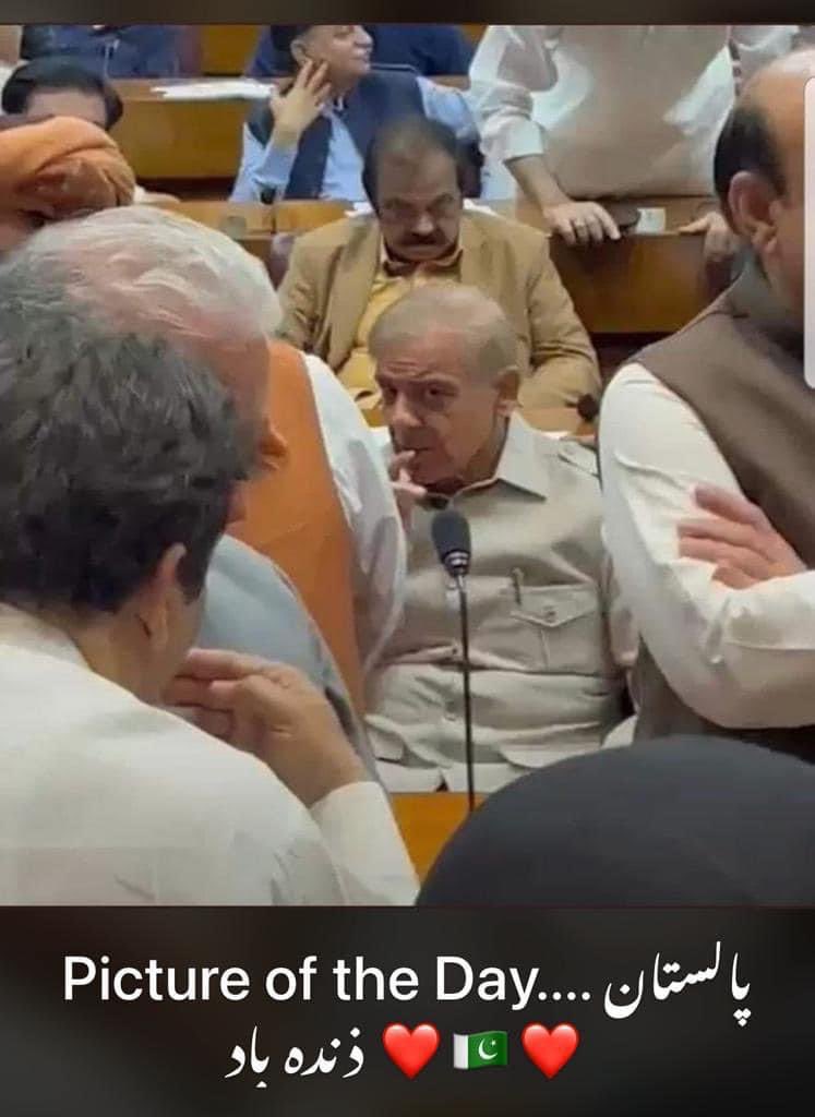 Moazbadar's tweet photo. Beggars can’t be Choosers https://t.co/gWvLHTcBpJ