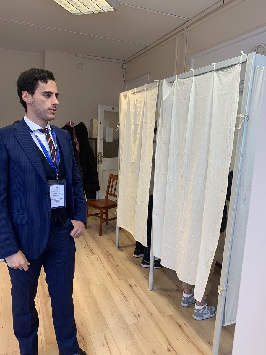jandcalderon985's tweet photo. Hoy hay elecciones en Hungría. Son unos comicios trascendentales para Europa.

Está en juego la supervivencia de los valores tradicionales y la defensa de la nación frente a las bioideologías y el “mundo woke”. https://t.co/jxeju7UdAB