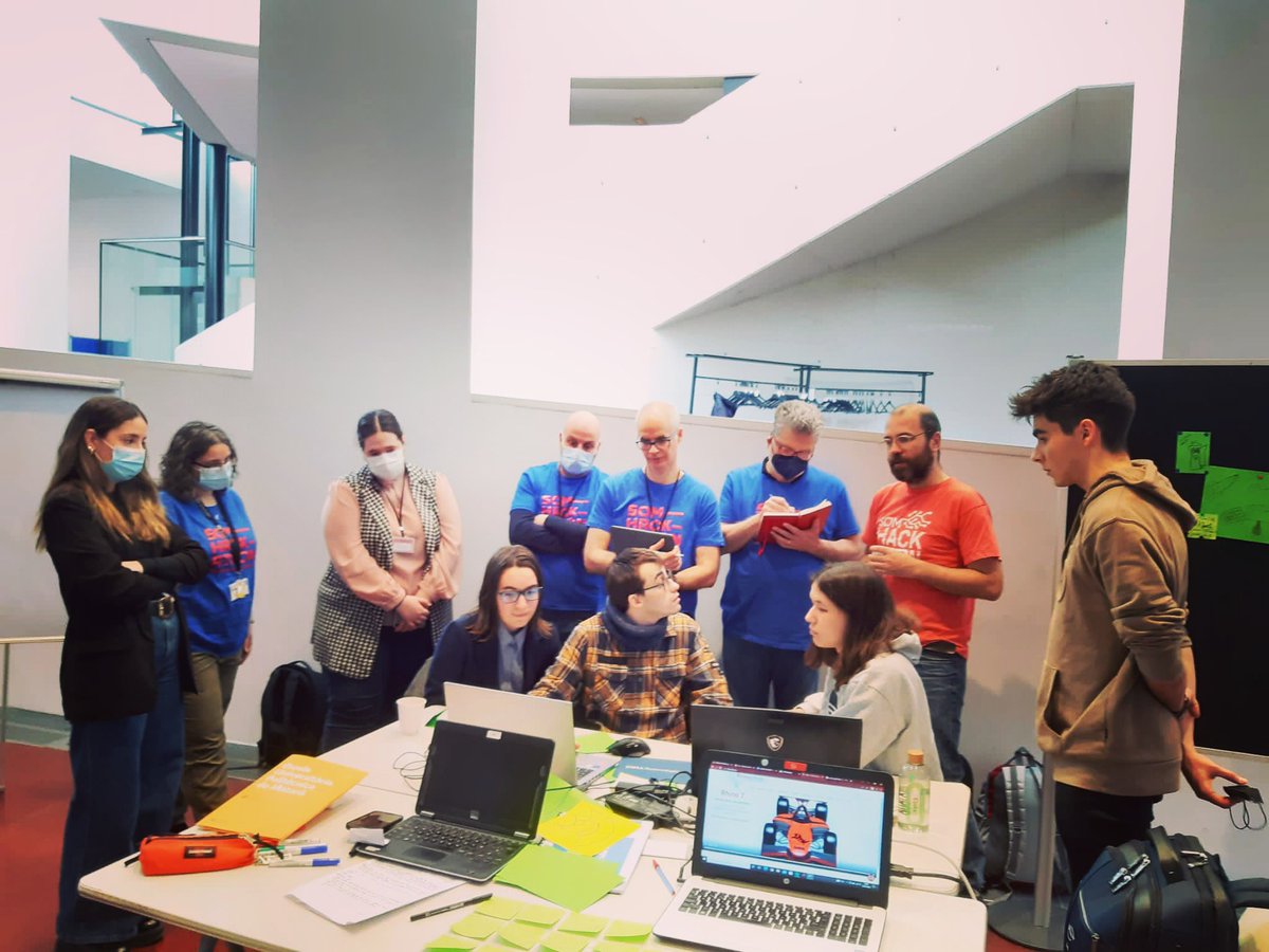 xnergic's tweet photo. 🔥 I donem pas a l’últim dia de la #somhackathon2022‼️‼️ Els nostres participants ja han començat la jornada i amb els millors mentors de @matarocat , @SomMobilitat i @TecnoCampus‼️#economiacircular ♻️ https://t.co/rbvEDkXNWV