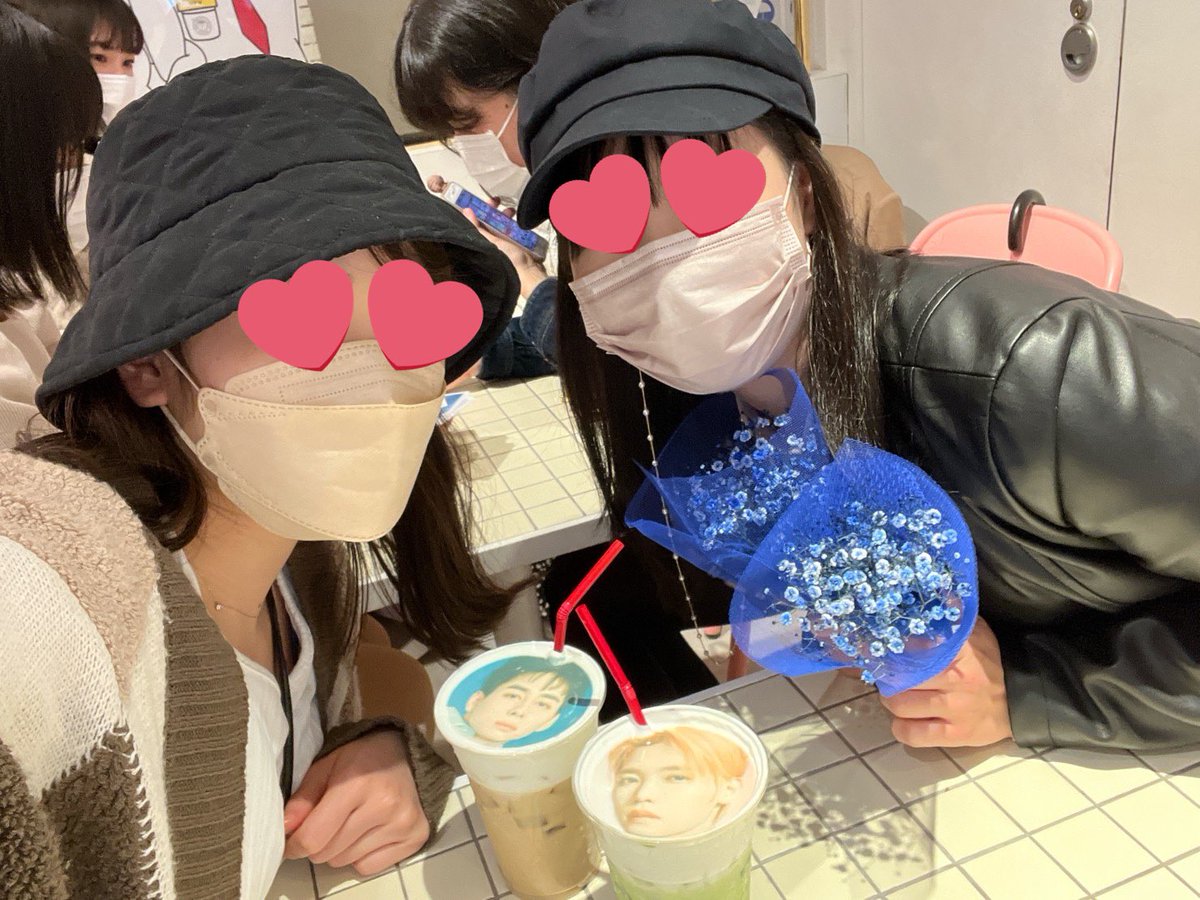 __1010kana's tweet photo. 今日はまほさん(@mmkk_ill )と一緒にイニ活してきまちた🌼🌼🌼
カフェ、悉く推し引けなかったけど、、、まほさんのお友達が交換してくれました(T_T)
ありがとうございました🥲💞😣💞💞
#INI #INIcafe #木村柾哉 #CALL1119 https://t.co/6eBNY7pdEq