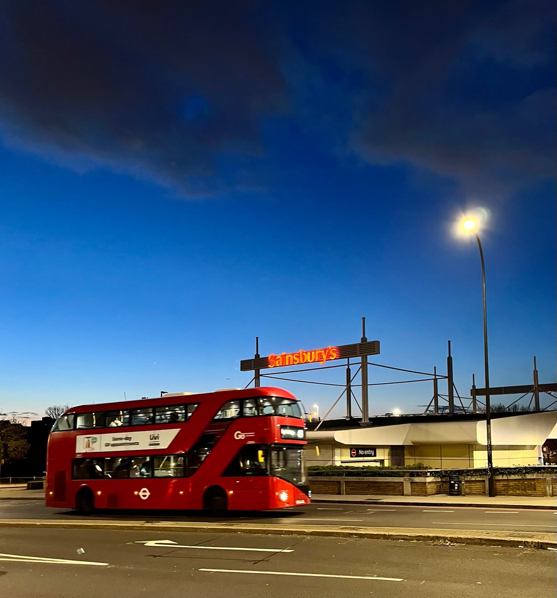 Dark clouds over the New Cross petrol station where Rishi Sunak staged his recent ill fated photo shoot - not quite a celebrities graveyard but Shia LaBeouf got into fights in the pub across the road where Elton used the toilets https://t.co/HchJl7a9Z9 https://t.co/tJAOgsTpPS