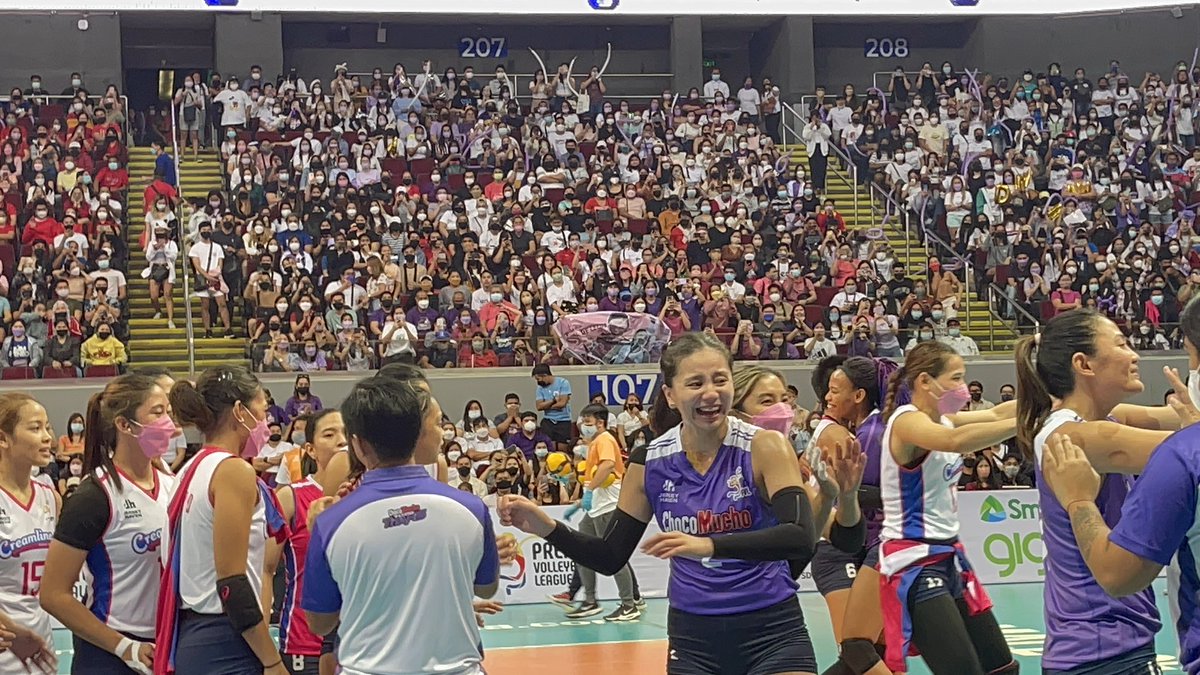 braidsniponggay's tweet photo. appreciation tweet for ms. des cheng thanks for your amazing spirit to fight todayyyy!! @itsmedescheng 💜 #PVL2022 https://t.co/Uoxu5uPcBz