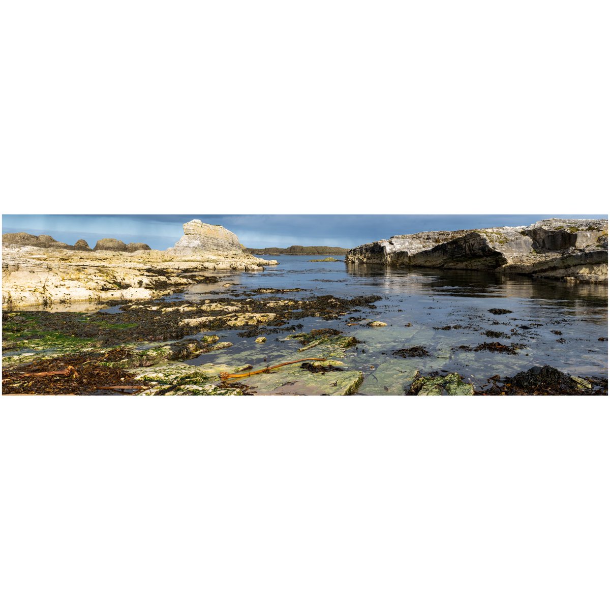 From Ballintoy Harbour Secret Beach 8 shot Pano

#beach #ballintoy #antrimcoast #ironislands #got