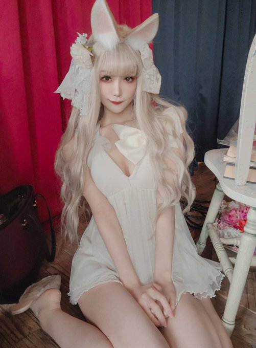 コスプレイヤーしろさきのTwitter画像18