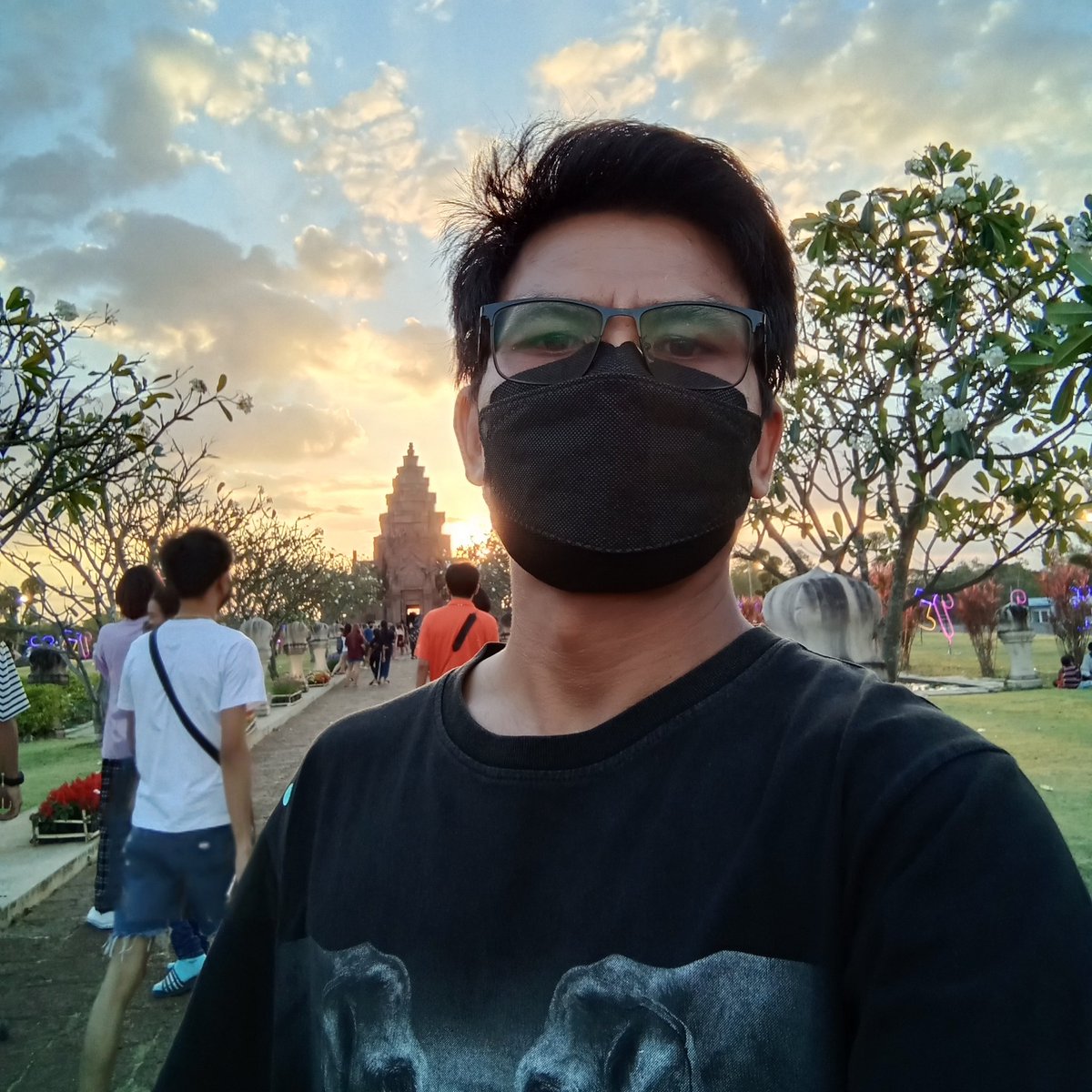 Panomt2's tweet photo. #NewProfilePic https://t.co/P5Aj2xbPsS