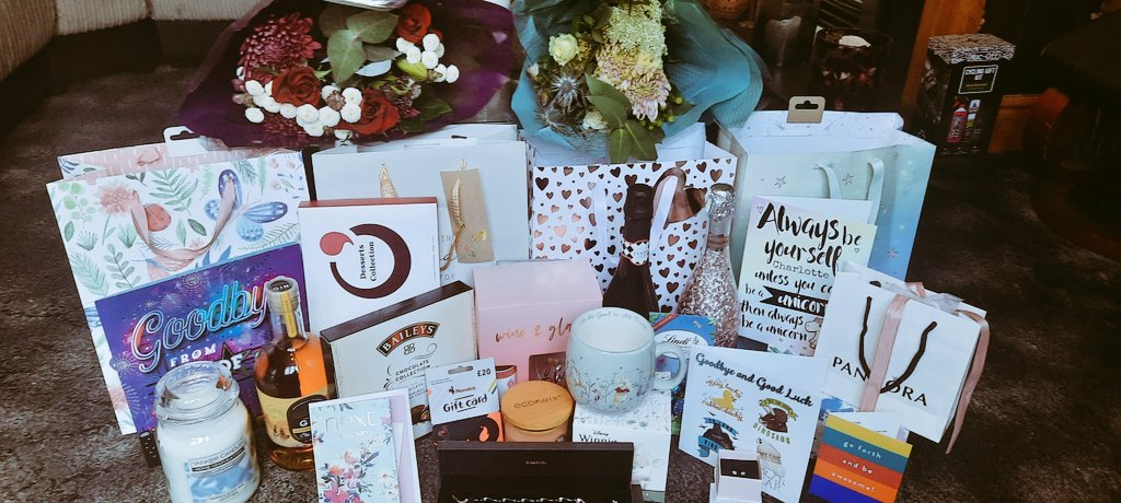 Charlotte Blease (@charlieblease) on Twitter photo Can not believe today is my last day in <a href="/D2aNmgh/">Discharge to Assess</a>! Its been an absolute blast I've met some fab people & friends for life. Couldn't have got through without these fab people!
Thank you for the wonderful gifts; feeling super loved 🥰❤ <a href="/CarolK_MCRNorth/">Carol Kavanagh</a> <a href="/TyrerKellie/">Kellie Tyrer</a> <a href="/SkeeteDeborah/">Deborah Skeete</a> Can not believe today is my last day in <a href="/D2aNmgh/">Discharge to Assess</a>! Its been an absolute blast I've met some fab people & friends for life. Couldn't have got through without these fab people!
Thank you for the wonderful gifts; feeling super loved 🥰❤ <a href="/CarolK_MCRNorth/">Carol Kavanagh</a> <a href="/TyrerKellie/">Kellie Tyrer</a> <a href="/SkeeteDeborah/">Deborah Skeete</a>