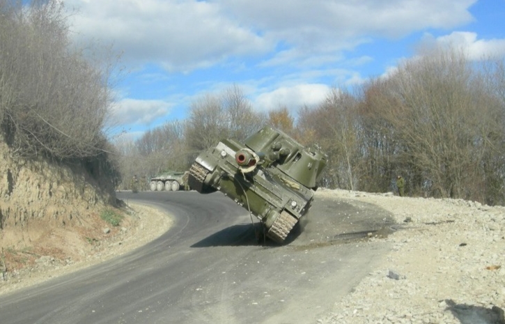 World Of Tanks コンソール公式 速い速い こちらの搭乗員はなんで戦車が傾くほど急いでいるのでしょうか コメントにて是非お聞かせください 一番 面白いコメント には機密キーカード1枚をプレゼントします Wot Wotc Worldoftanks World Of Tanks コンソール公式 速い速い こちらの搭乗員はなんで戦車が傾くほど急いでいるのでしょうか コメントにて是非お聞かせください 一番 面白いコメント には機密キーカード1枚をプレゼントします Wot Wotc Worldoftanks
