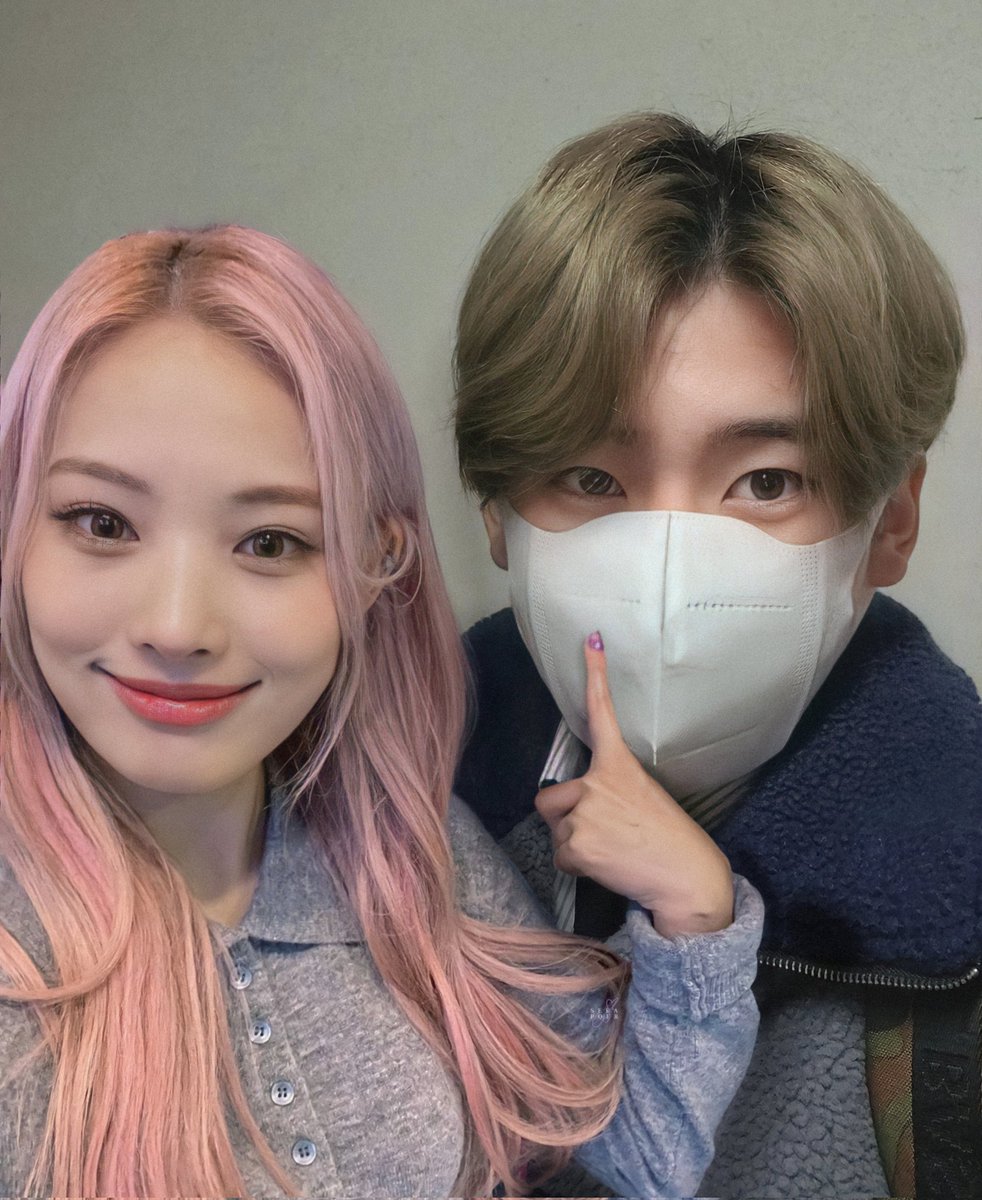 ttangdal's tweet photo. #pinkyfox lagi lucu-lucunya. 😆👊🏻 https://t.co/fnNeC0ARH1