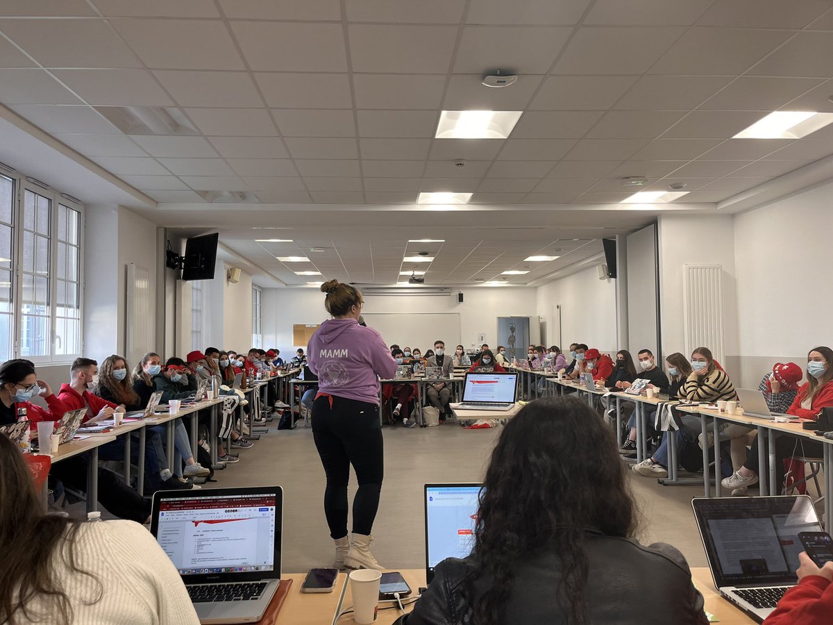 #ConseilAdministration | Ce week end se déroule le 3e CA du mandat de la #FNESI 📚

📍Élection Présidentielle &amp; Démocratie citoyenne 
📍Réflexion sur l’entrée en #IFSI
📍Santé Environnementale 
📍Bien-Etre en formation 

👉 Un temps d’échange fort entre #ESI !