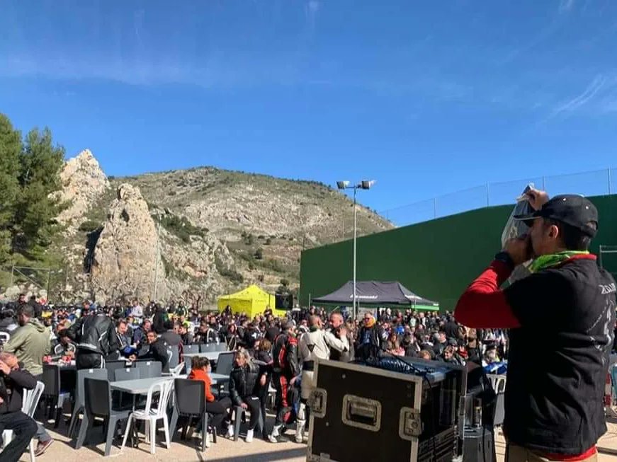 confrideslabdet's tweet photo. [CAS] 👉 Centenares de motoristas se dan cita hoy en el "IV Motoalmuerzo de Confrides" 🏍

Esta deseada y multitudinaria cita está organizada 🤝 por @Zclub_AM y el Ayuntamiento de Confrides / L’Abdet

#MotoAlmuerzoConfrides #Confrides #LAbdet #VisitConfridesLabdet https://t.co/pbco2UloMH