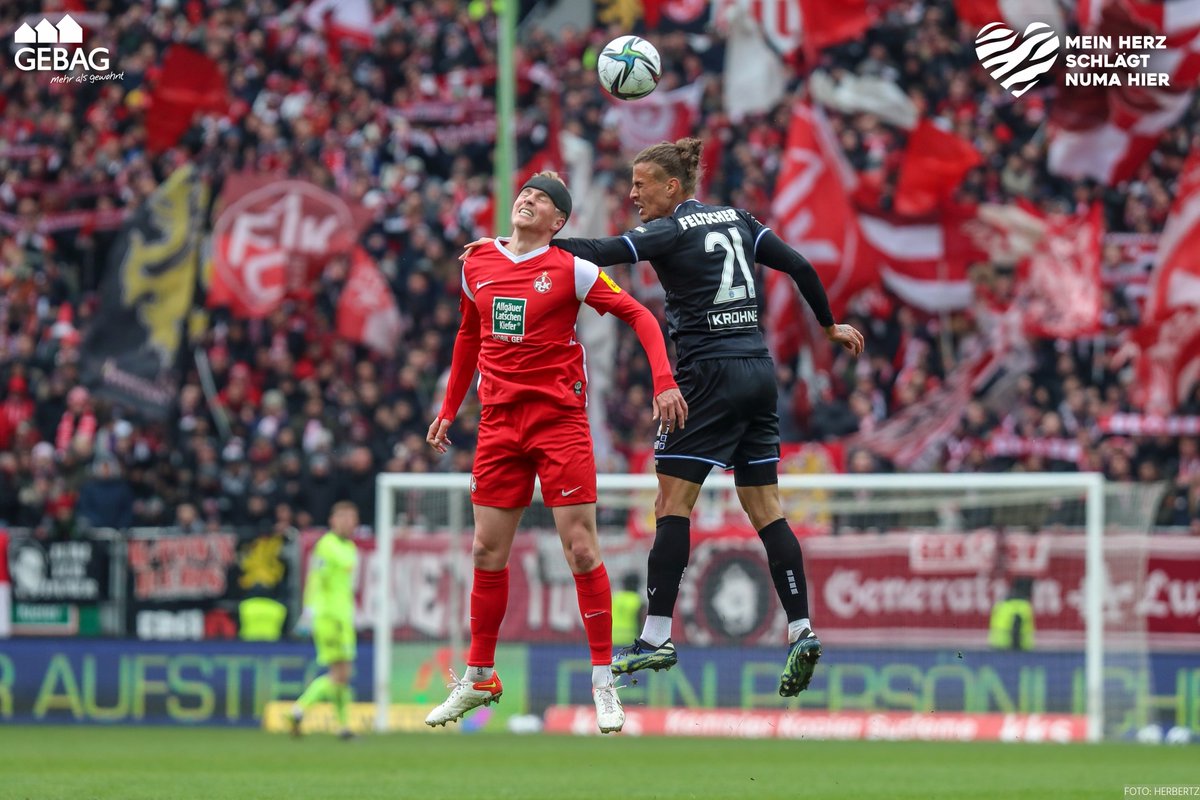 MSVDuisburg's tweet photo. Haben wir uns alle anders erhofft: Das Spiel unserer #Zebras auf dem Betzenberg verlief enttäuschend. Dennoch: Kopf hochnehmen, besser machen! Die Bilder zum Spiel...📸
👉 https://t.co/gLIspOk182
#herznumahier 💙 #Duisburg #FCKMSV https://t.co/brSvHIVmjU