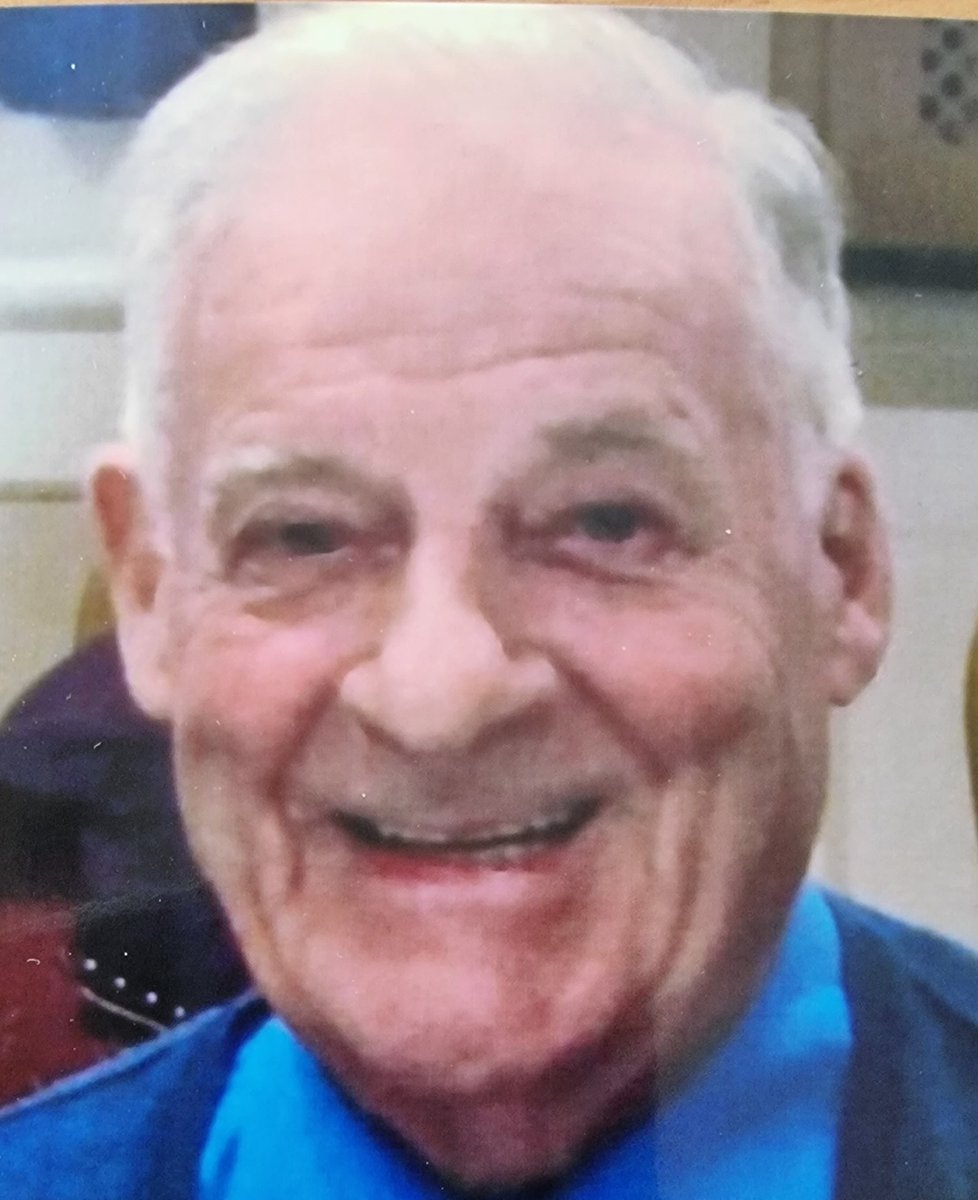 RainworthMWFC's tweet photo. It is with great sadness that Rainworth MWFC must announce the death of our Vice President Robbie Blamford, after a long illness. Rainworth were Robbie's passion and even in his later years he always wanted to be kept up to date. He willy be greatly missed. #truefan https://t.co/iV1Pb6JhVb