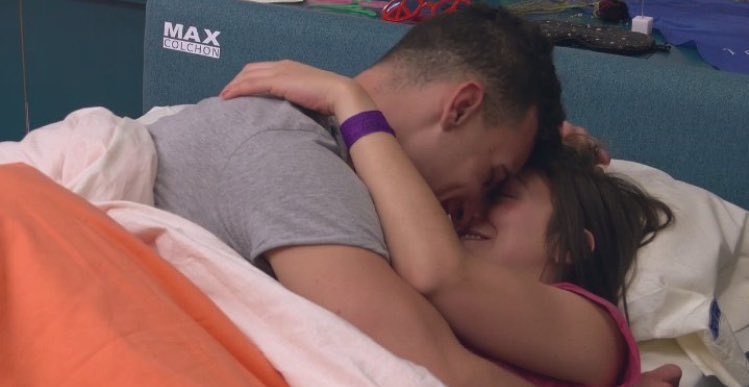 jacksonchase_'s tweet photo. el mejor mes 💛🧡 https://t.co/pthyw0ujHH