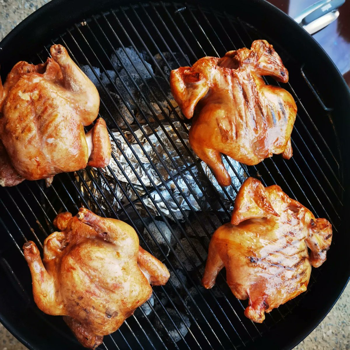 stuarthechef's tweet photo. Charcoal roasted sirloin, hickory smoked chickens and salads for dinner last night
#foodwithintegrity https://t.co/fQwkJoY6Uz