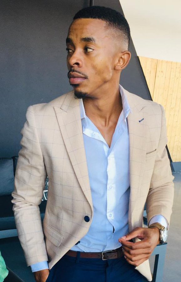 SAMMY50277422's tweet photo. #BBMzansi All The Best To Libo and Tulz in Tonight Finale Boys You Both Played Your Game Very Well๐ฅณ๐ฅณ๐ฅณ #BigBrotherMzansi #BBMzanzi
You Presented Eastern Cape Very Well๐ฅ๐ฅ๐ฅ๐โ๐ต๐ต๐ต #Ephondweni
#Litbombs #TulzNation #TeamTulz #Libo #Tulz #Idyani #Dyani https://t.co/SQXyBi1WAD