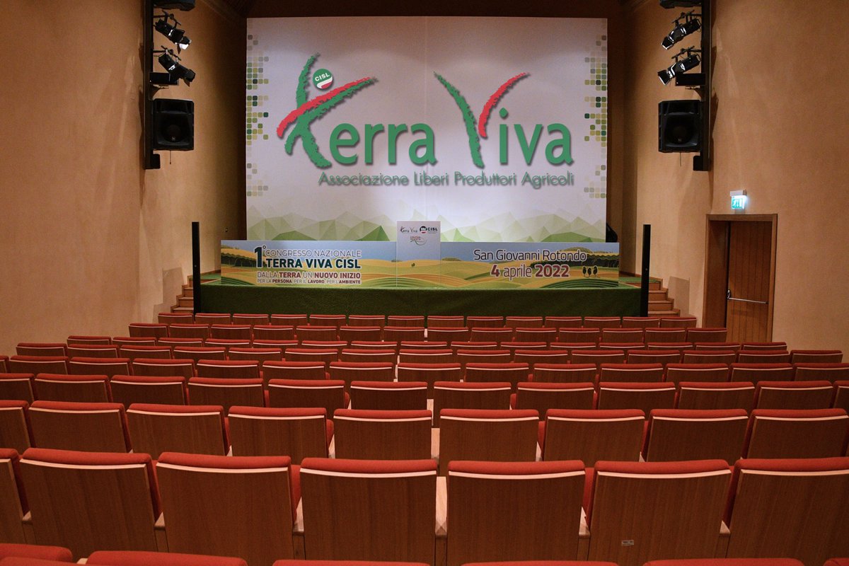 TerraVivaCisl's tweet photo. 1° CONGRESSO NAZIONALE 
TERRA VIVA CISL 📣
Dalla Terra un nuovo Inizio 🌎🌱

‼ Lunedì 4 aprile 2022
👉 San Giovanni Rotondo (FG)
🎥 Dalle ore 15 diretta streaming sui canali Facebook e Youtube

Qui il programma dell'evento 👉 https://t.co/9NmhmjBlT5 https://t.co/9iuvrX8UC0