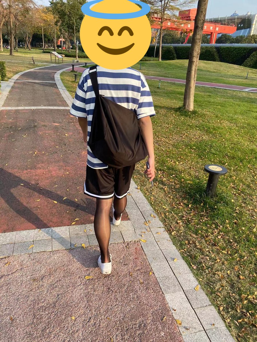 能够约到一个正常同好在我心中成为了一种奢侈