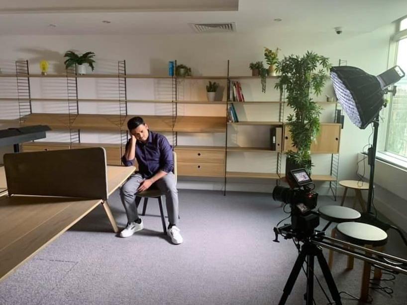 abdulhakimjoy's tweet photo. MI5 Her majesty secret services (Corporate shoot) 📽️🎭🎬
#abdulhakimjoy #actorabdulhakimjoy #mumbaiactor #bengaliactors #fusionmanagement #kentmodels #bengaliactor
#southasianactors #moulvibazaractor #bangladeshiactors #starnowactors #banglaactors #muslimactor https://t.co/w9Zyn5L4b6