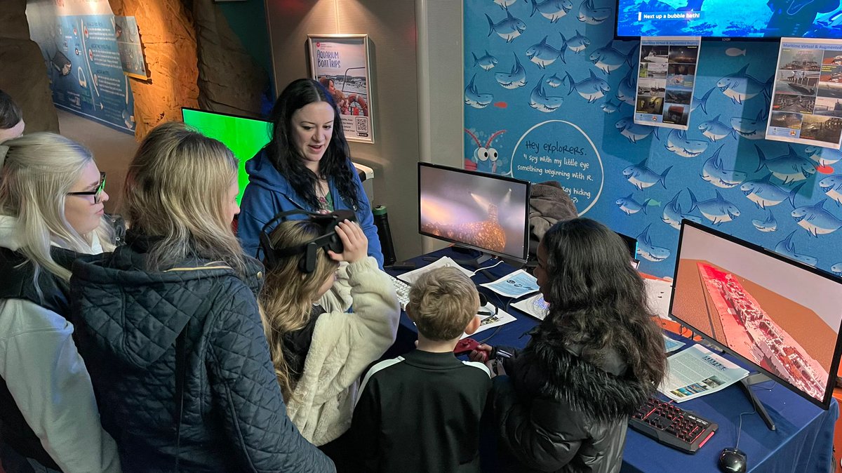 Bob Stone tweet media