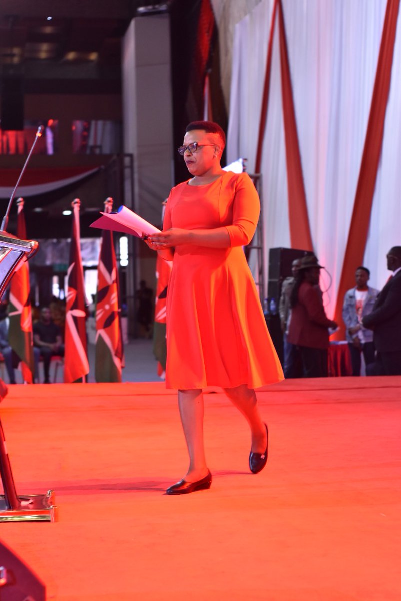 UsawaParty's tweet photo. Kiambu Women Rep Aspirant And Dedan Kimathi grand daughter Hellen Wachiuri seconding the motion proposing  H.E Mwangi wa iria as Presidential Candidate https://t.co/C5fwaXNyJE