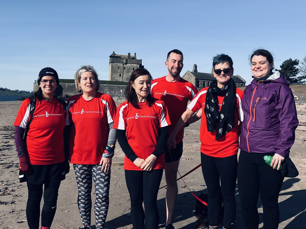DFRontrunners's tweet image. Brr ❄️ sunny but chilly run in Broughty Ferry this morning.

Will you join us next time? 

We're Dundee's LGBT+ inclusive running club - for LGBT people and their friends.

#gayrunners #lgbtrunners #dundee #dundeerunners